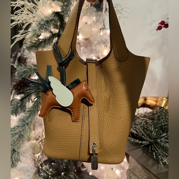 HERMÈS PICOTIN 18 LOCK BAGS. - Picture 4 of 16